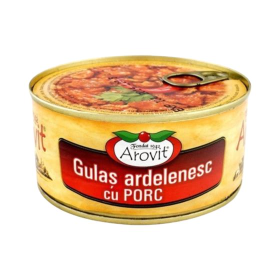 Mancare gatita la conserva